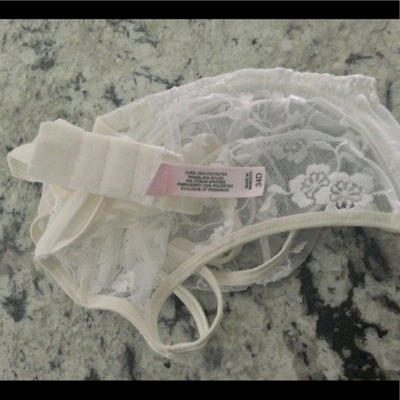 Victoria Secret immaculate condition bra - Picture 4 of 4